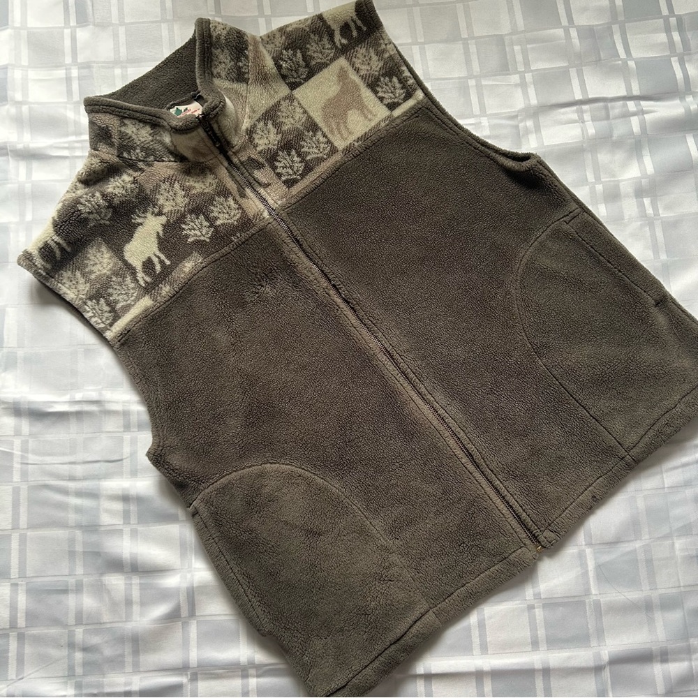 Quality Goods Brown Vintage Fleece Zippered Vest with Animal Boarder